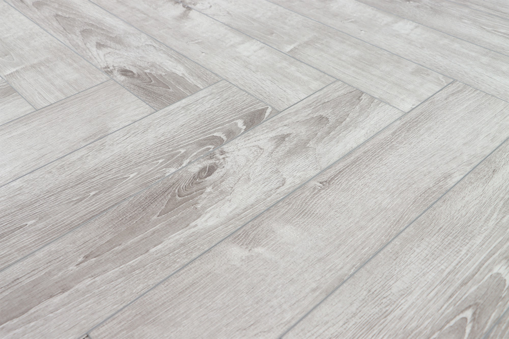 Кварцвиниловый SPC ламинат Cronafloor Herringbone Дуб Страсбург H005 венгерская елка 640×128×4,5